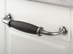 Úchytka Victoria 128 staročerná 