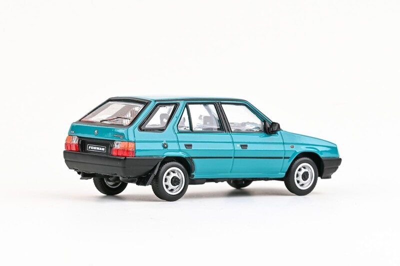 Abrex Škoda Forman 1:43 Zelená Karibská