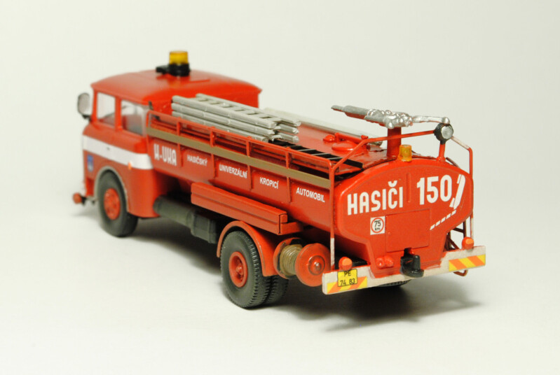 SDV Škoda 706 RT H-UKA 1:87