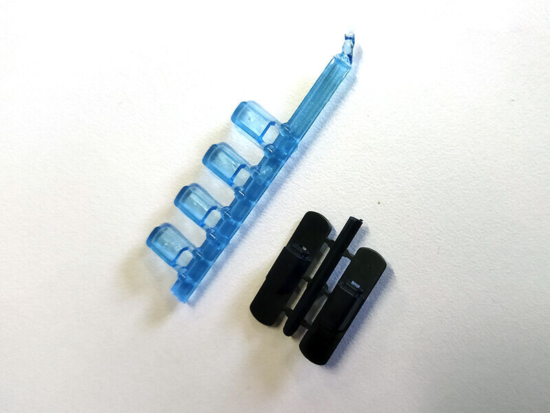  Majáky modré lišta 1:43