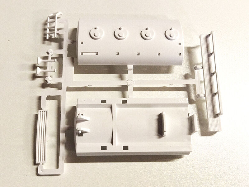 Cisterna Liaz bílá