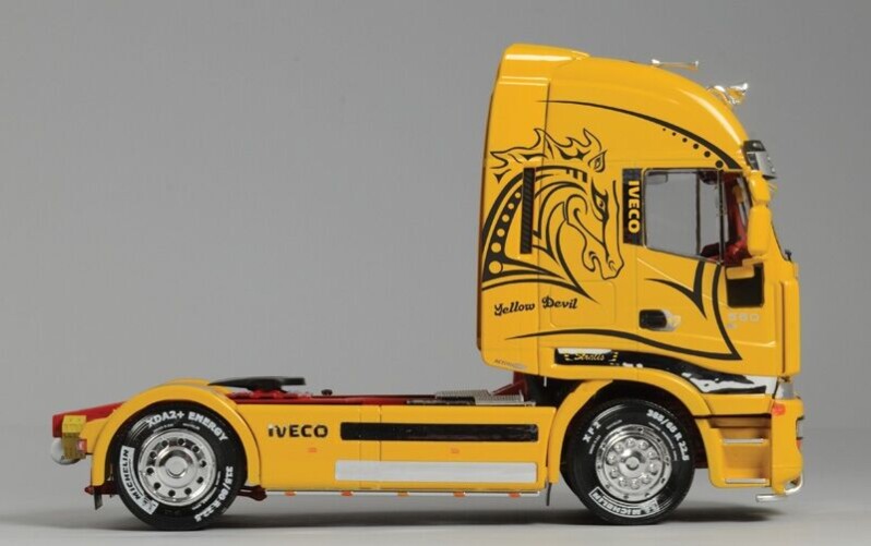  Italeri 3898 IVECO STRALIS "YELLOW DEVIL"