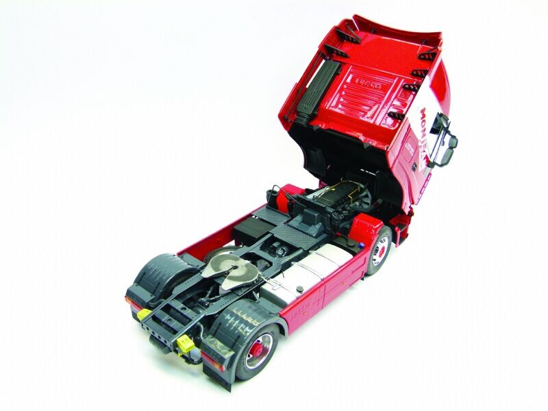 Italeri 3869 IVECO Stralis