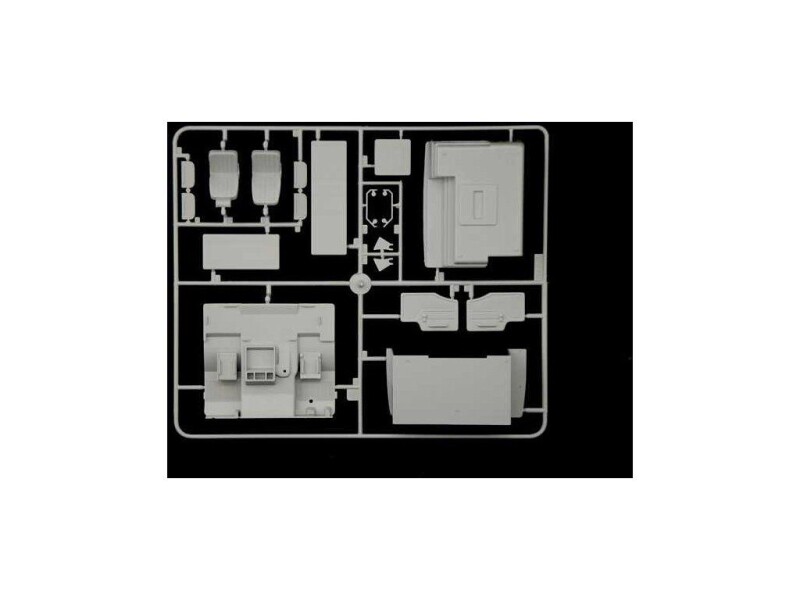 Italeri 3924 Mercedes Benz SK Eurocab