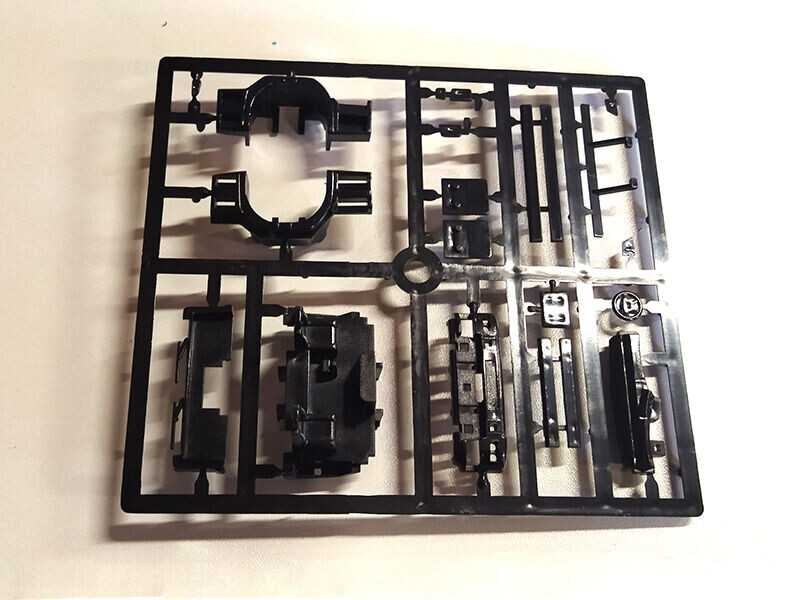 Blatníky a Interier Scania