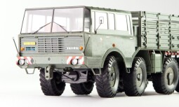 RW 83 Tatra 813 8x8 Kolos - armádní tahač