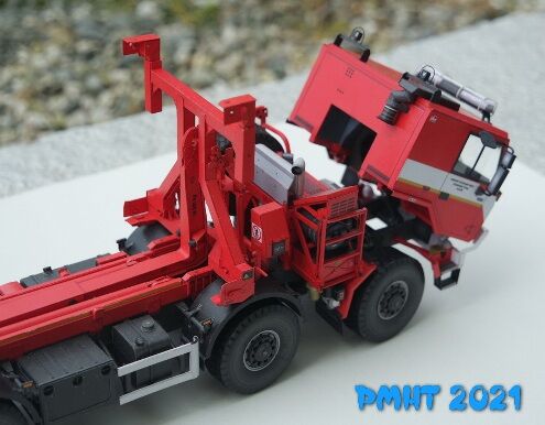 PMHT 35 TATRA 815-7 8x8 Multilift MSH 165-SC