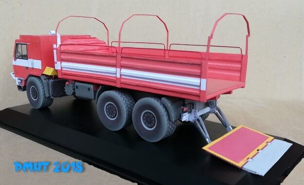 PMHT 30 Tatra 815-7 6x6 - evakuační valník