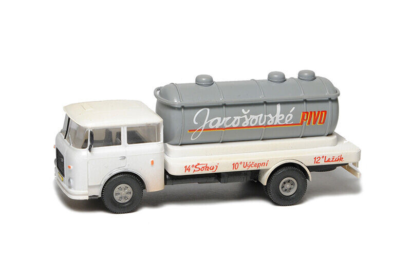 SDV Škoda 706 RT AC 60/3 Jarošovské pivo