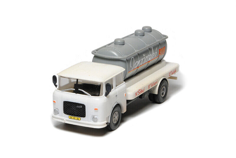 SDV Škoda 706 RT AC 60/3 Jarošovské pivo