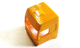 MS Mercedes Actros Kabina a kapotáž žlutá