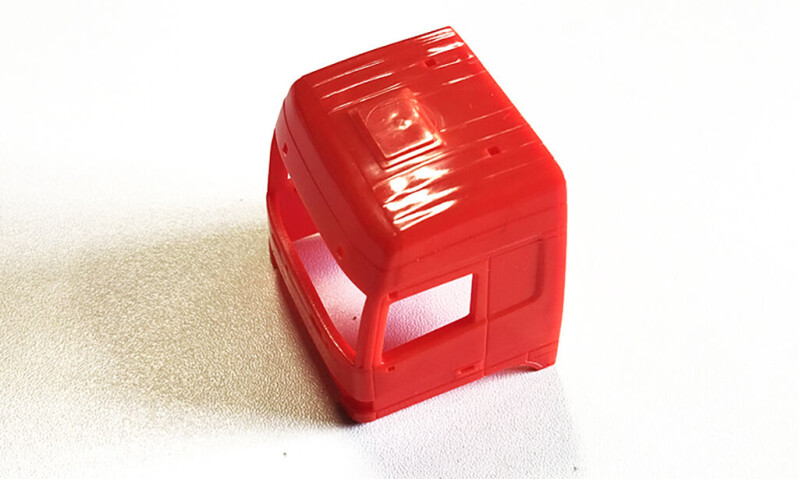 MS Mercedes Actros Kabina a kapotáž červená