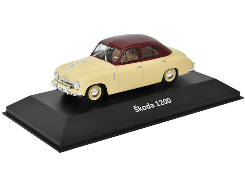 01 Škoda 1200 sedan 1952