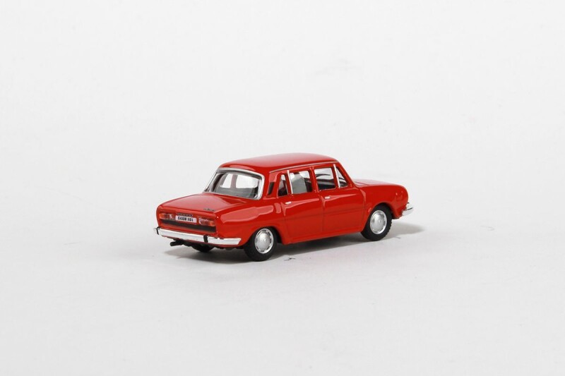 Abrex Škoda 110L 1:72 Červená Paprika