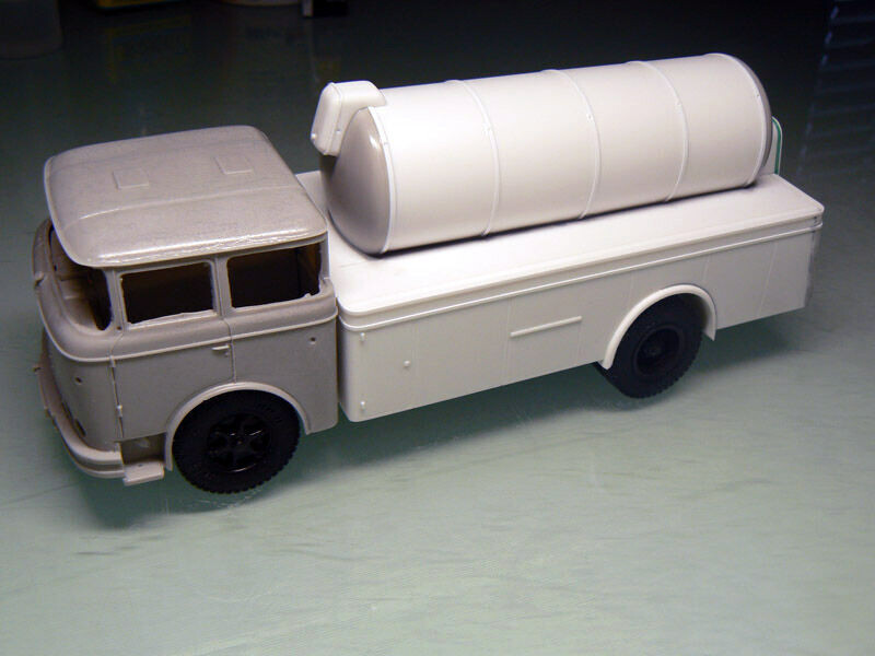 MAC Škoda 706 RT AC-70 cisterna Prazdroj 1:43