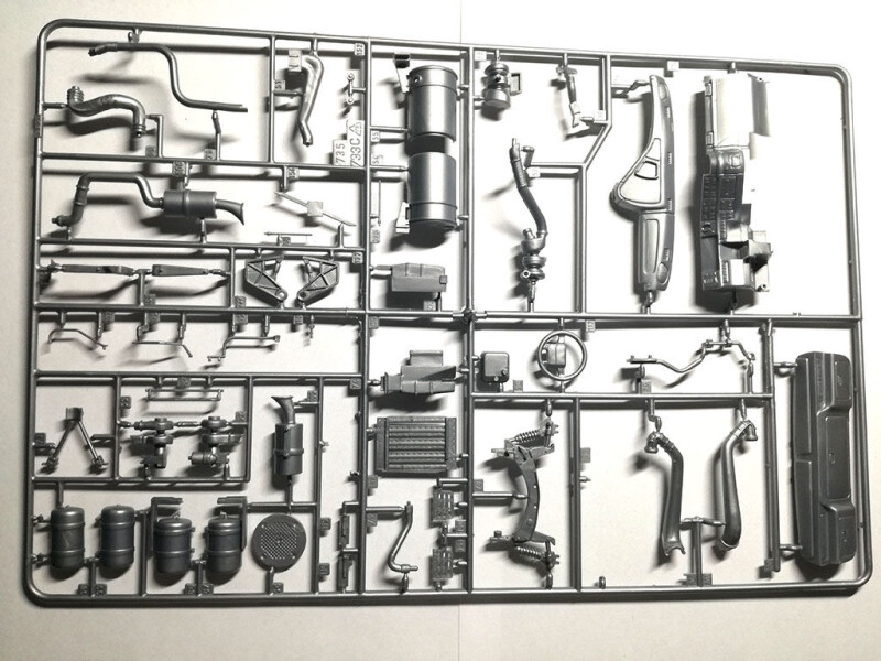 Italeri 3821 Volvo FH 16 Globetrotter XL 