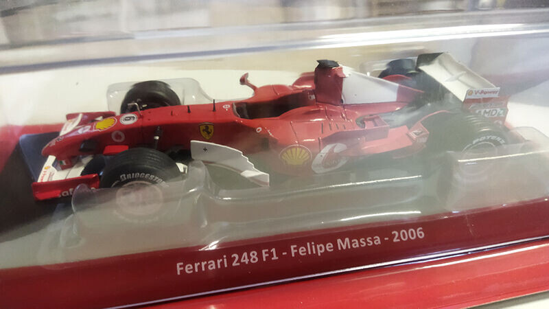 12 Ferrari 248 F1 Felipe Massa 2006