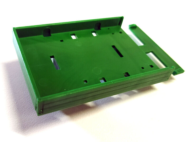 Korba Mercedes Unimog zelená 