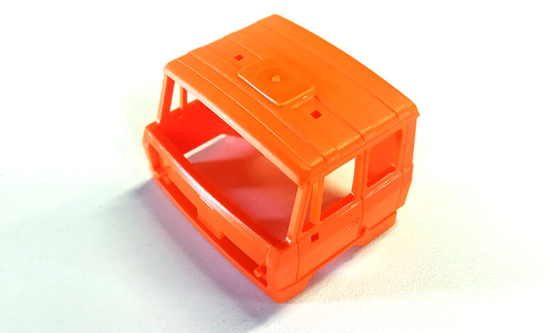 MS Tatra Kabina oranžová