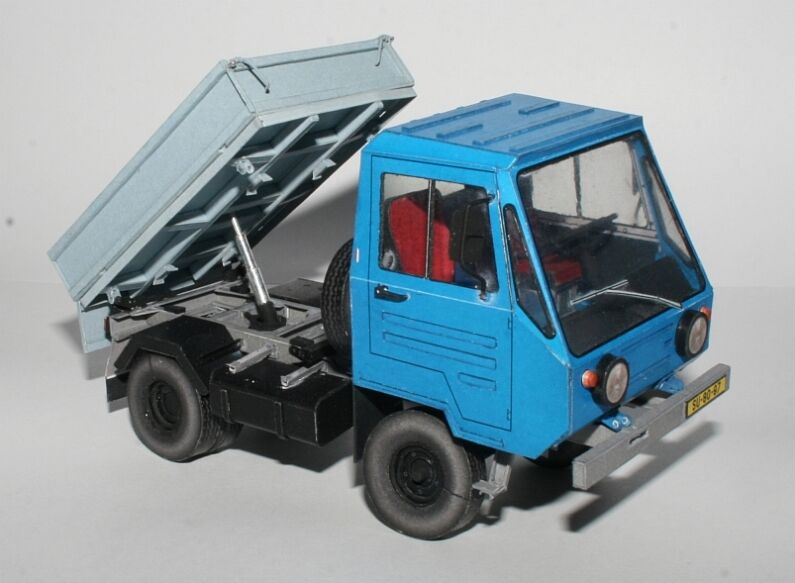 IFA multicar 25 - třístranný sklápěč