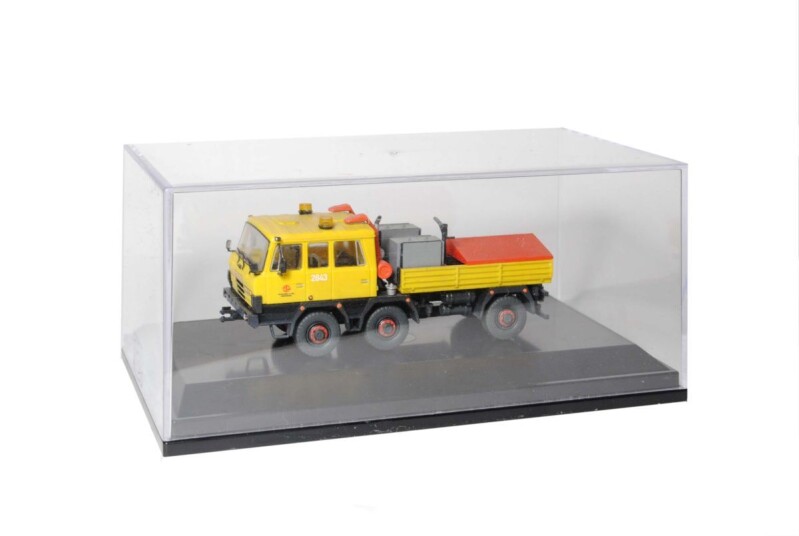 SDV Plastiková vitrína pro modely automobilů