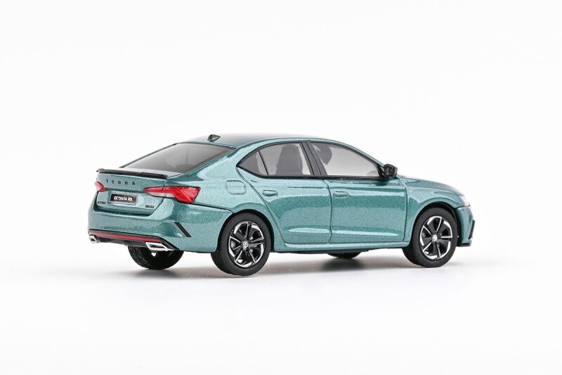 Abrex Škoda Octavia IV RS 1:43 Zelená Water World Metalíza
