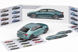 Abrex Škoda Octavia IV RS 1:43 Zelená Water World Metalíza