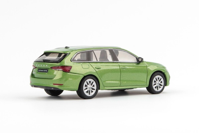 Abrex Škoda Octavia IV Combi 1:43 Zelená Májová Metalíza