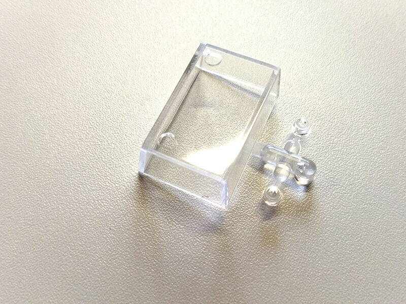 Zasklení Mercedes Unimog 