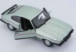 Bburago Ford Capri 1982 1:24 Light green