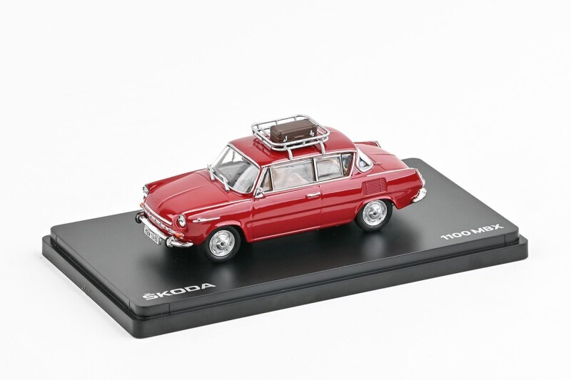 Abrex Škoda 1100 MBX 1:43 Červená Rubínová kufr