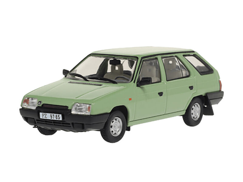 14 Škoda Forman 1990