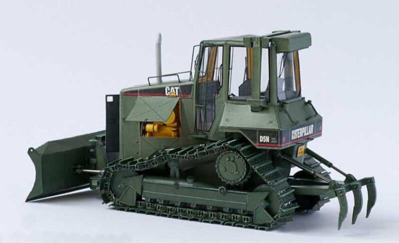 RW 21 Caterpillar D5N XL